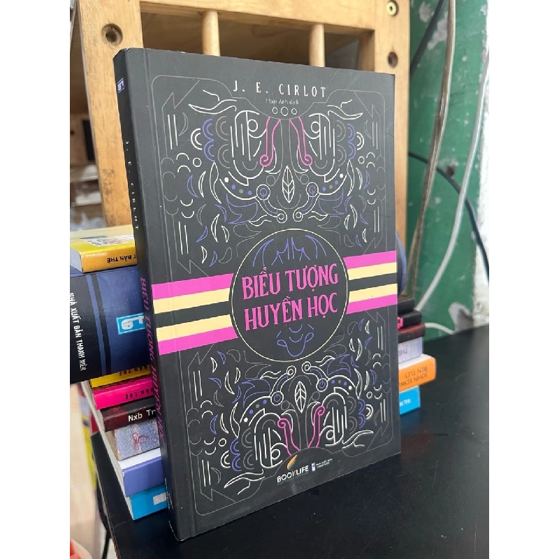 Biểu tượng huyền học - J. E. Cirlot 793053