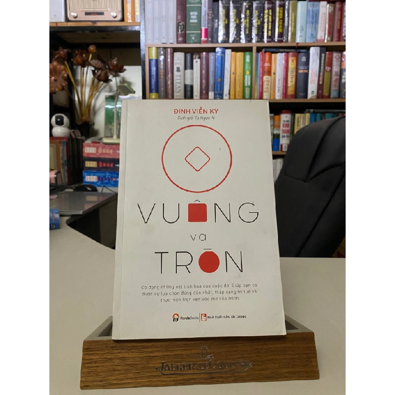 Vuông và Tròn - Tác giả Đinh Viễn Kỳ- Kỹ Năng Sống- Sách lưu kho mới 95% 409375