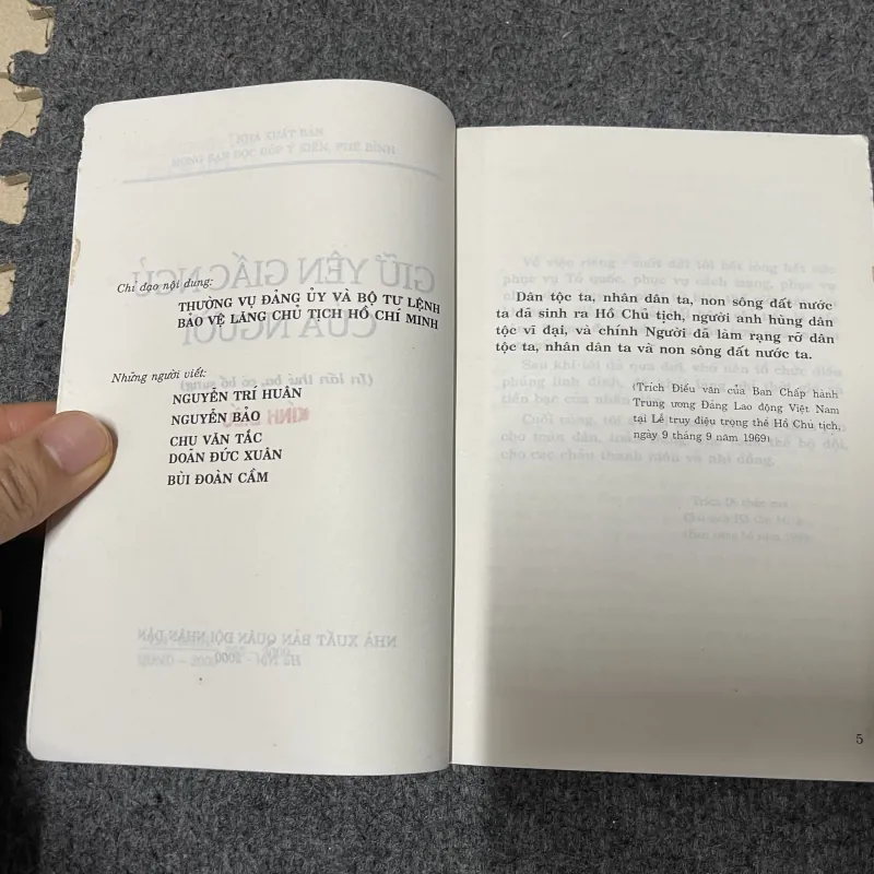 Giữ yên giấc ngủ của Người (c47) 927105