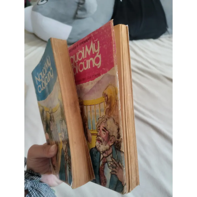 Combo 2 cuốn tiểu thuyết khoa học giả tưởng "Người Mỹ cuối cùng" (Earth Abides) 761551