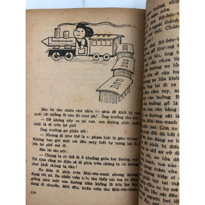 Cuộc phiêu lưu của Mũi Tên Xanh  Tác giả: D. Rô-đa-ri (Gianni Rodari – Ý) 739760