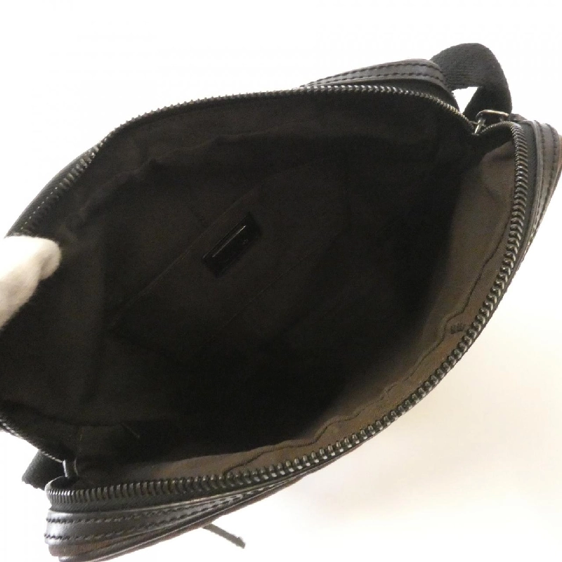 Túi xách vai Fendi 8BT099 JQ5 611496