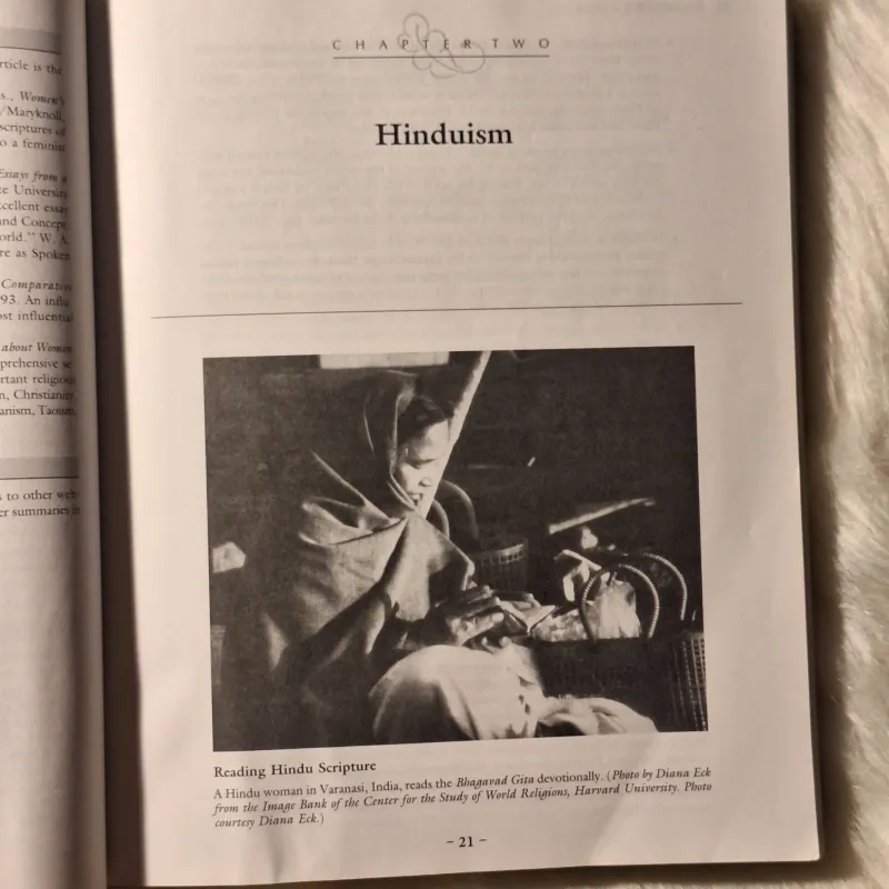 Robert E. Van Voorst - Anthopology of World Scriptures 779808