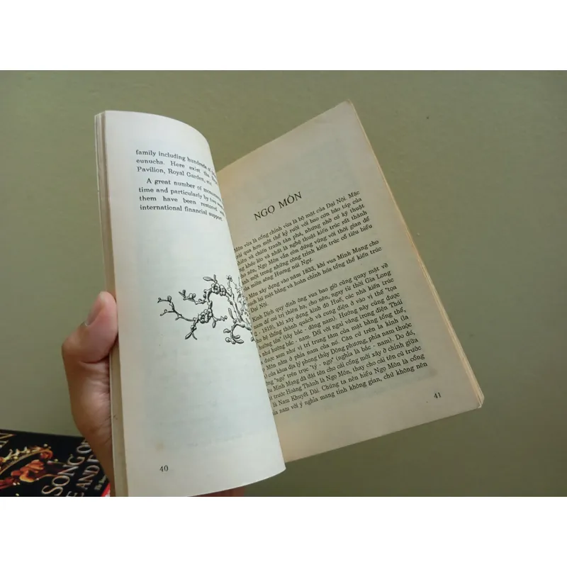Kiến trúc cố đô huế, sách ngoại văn tiếng Anh, english book, tiểu thuyết  595931