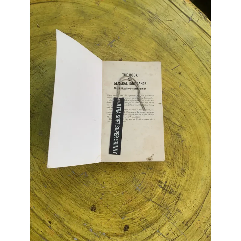 THE BOOK OF GENERAL IGNORANCE- JOHN LLOYD & JOHN MITCHINSON 763252