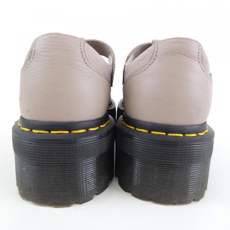 【Coupon対象】Giày Dr. Martens 664838