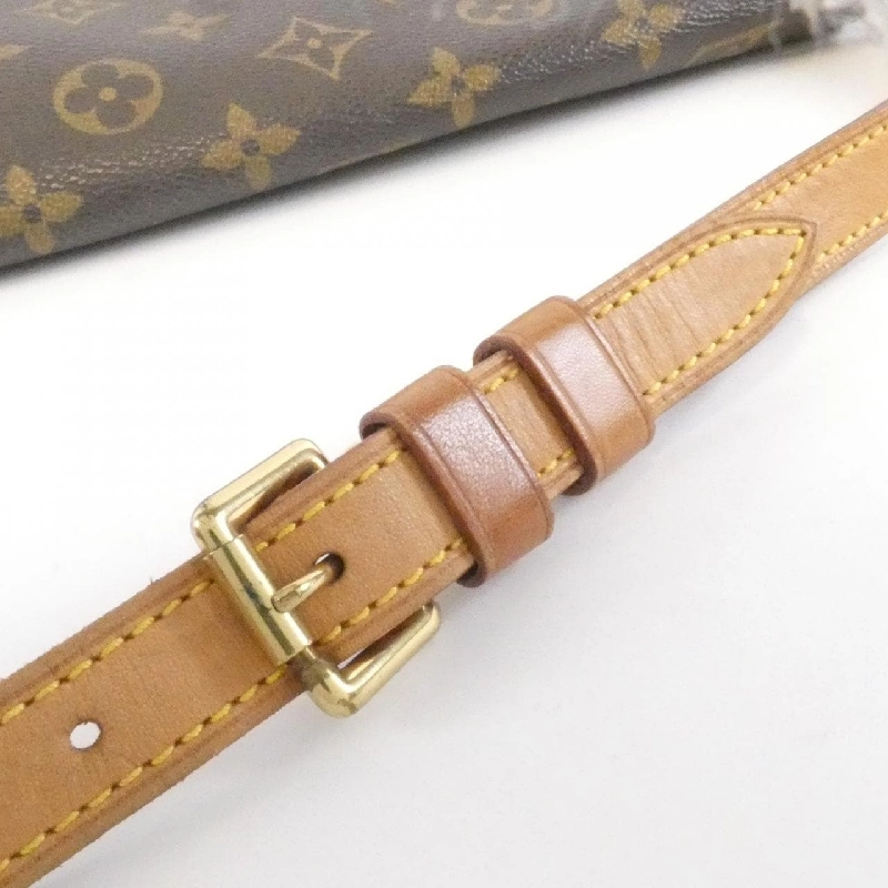 Túi xách vai Louis Vuitton Monogram Musette Tango M51257 609372