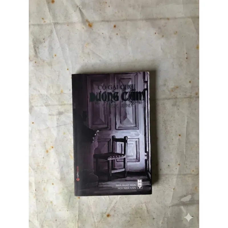 Cô Gái Chơi Dương Cầm - Elfriede Jelinek 930708