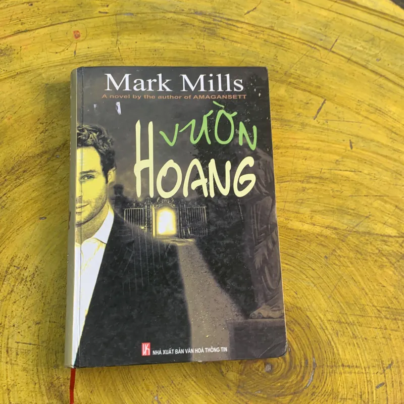 VƯỜN HOANG - MARK MILLS 782480
