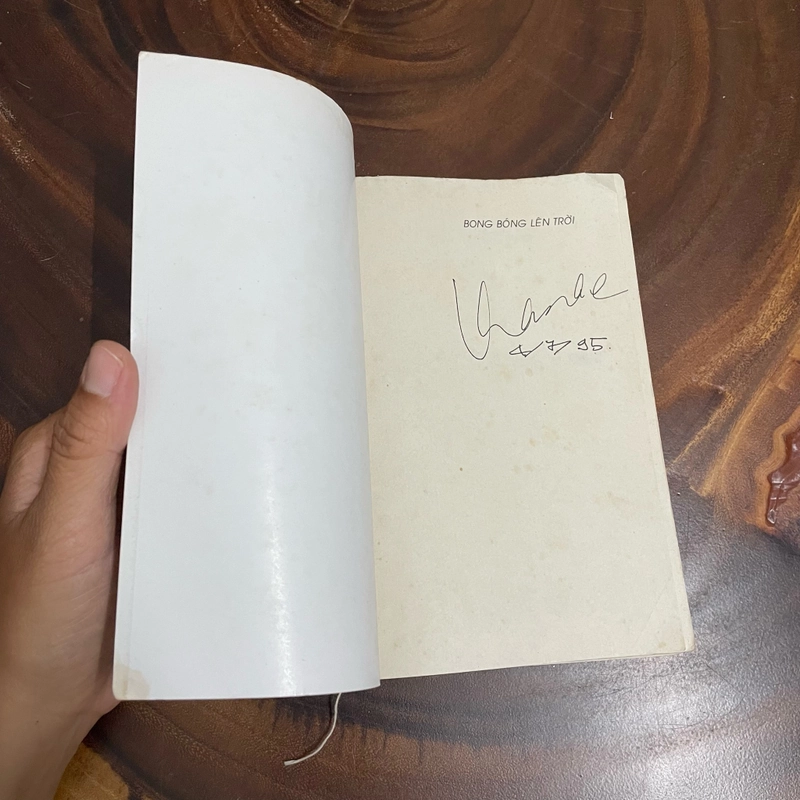 [Có Chữ Ký Tác Giả] II Tựa sách: Bong Bóng Lên Trời - Nguyễn Nhật Ánh - 1995 442492