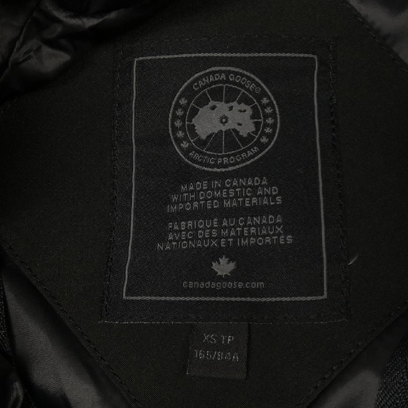 Áo khoác lông vũ LORETTE 2090LB BLACK LABEL của CANADA GOOSE - Hàng hiệu Authentic 816669