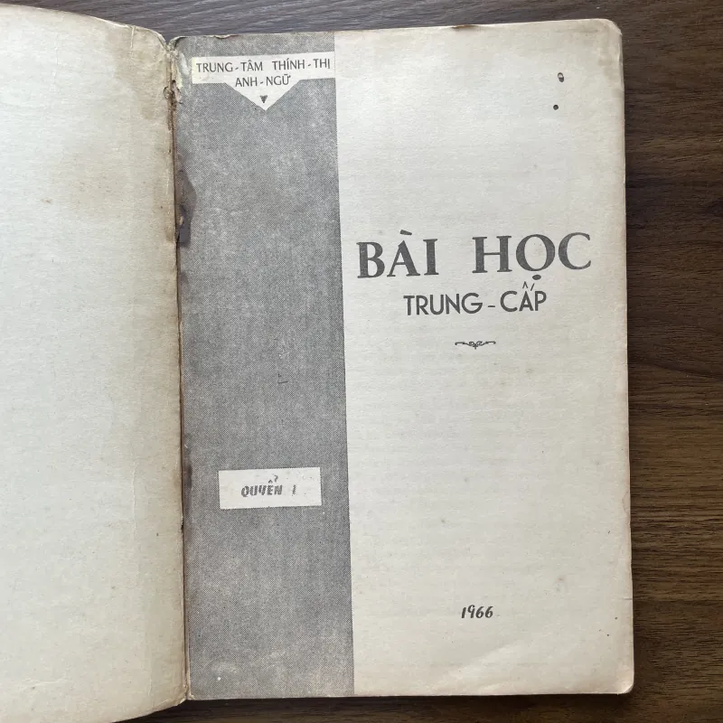 Bài học Trung Cấp quyển 1 1020528