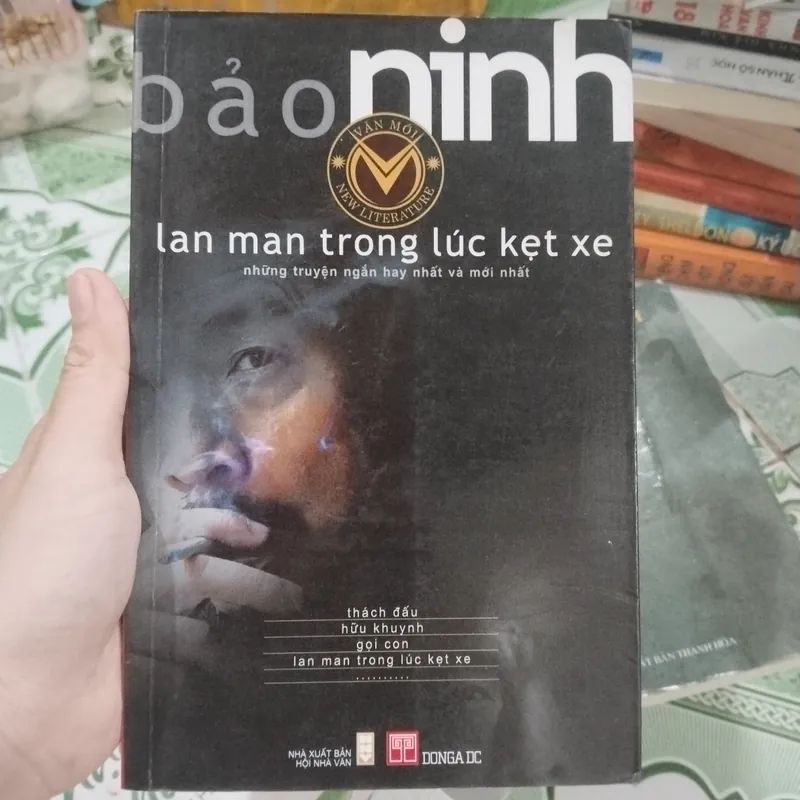 Lan man trong lúc kẹt xe  561512