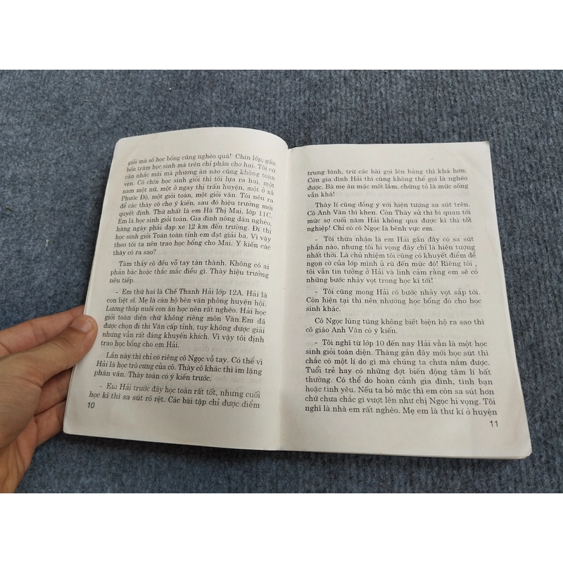 CUNG ĐIỆN KHÔNG TÊN - TRIỆU HUẤN 469830