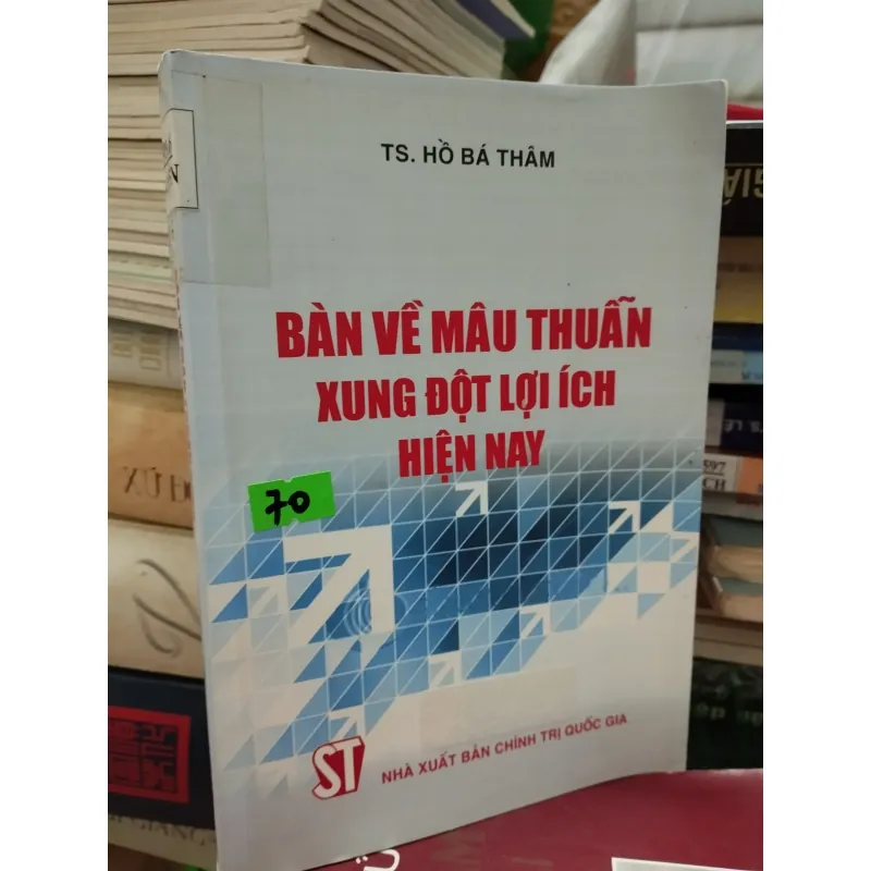 Bàn về mâu thuẫn xung đột lợi ích 926964