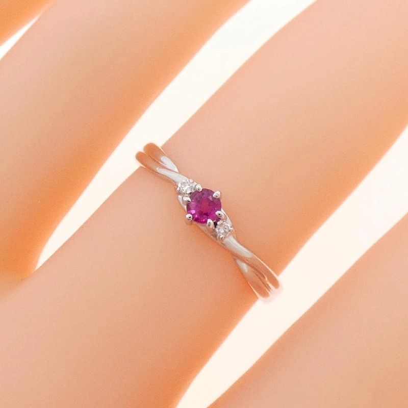 Nhẫn Ruby K18WG 672481