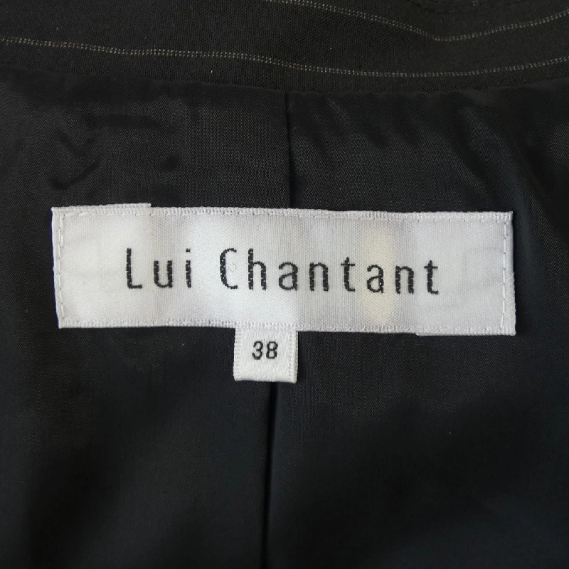 Lui Chantant Suit 655997
