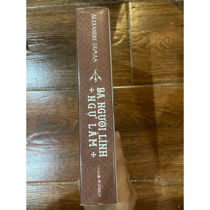 Ba Người Lính Ngự Lâm (k4) 474722