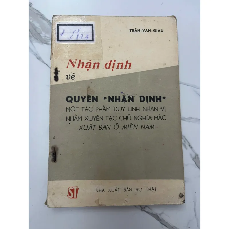 Nhận định về quyển "Nhận định" — Trần Văn Giàu 1023792