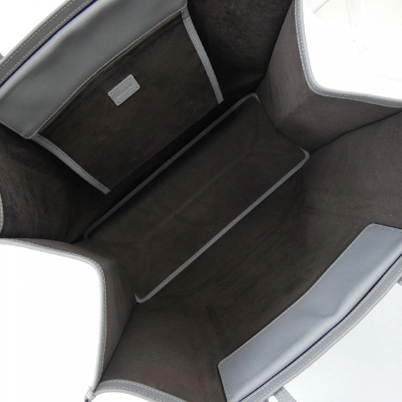 A VACATION BAG 657721