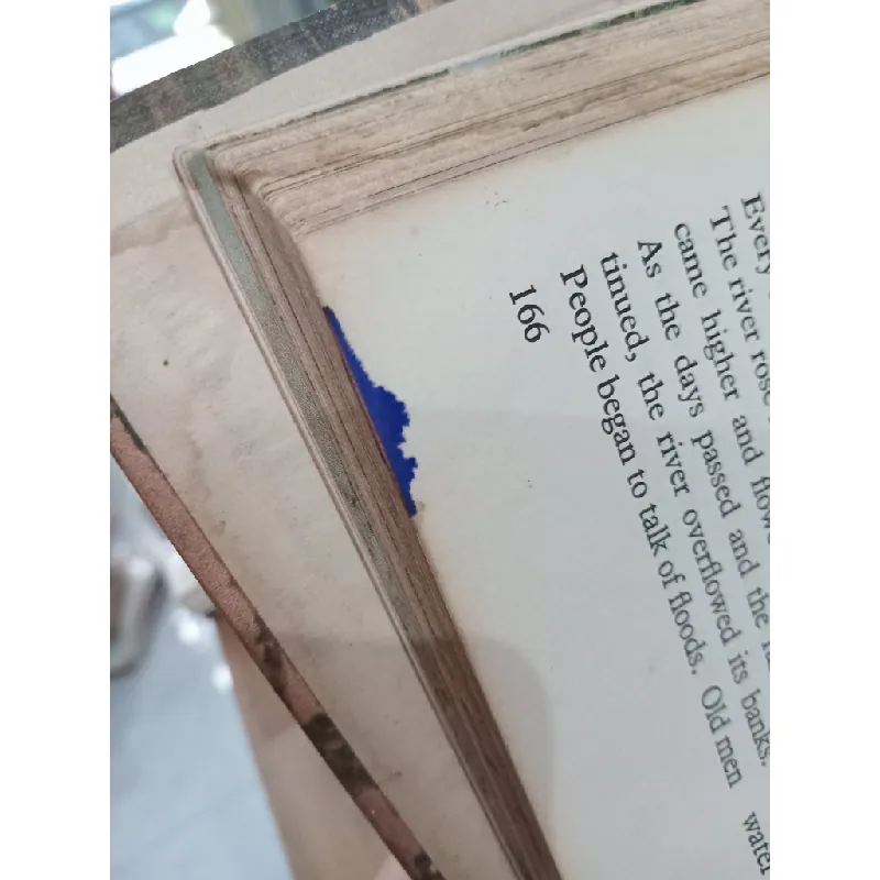 At home around the world - Delia Goetz 585619