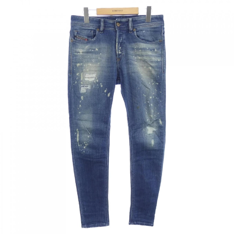 Quần jeans DIESEL - Hàng hiệu Authentic 890449