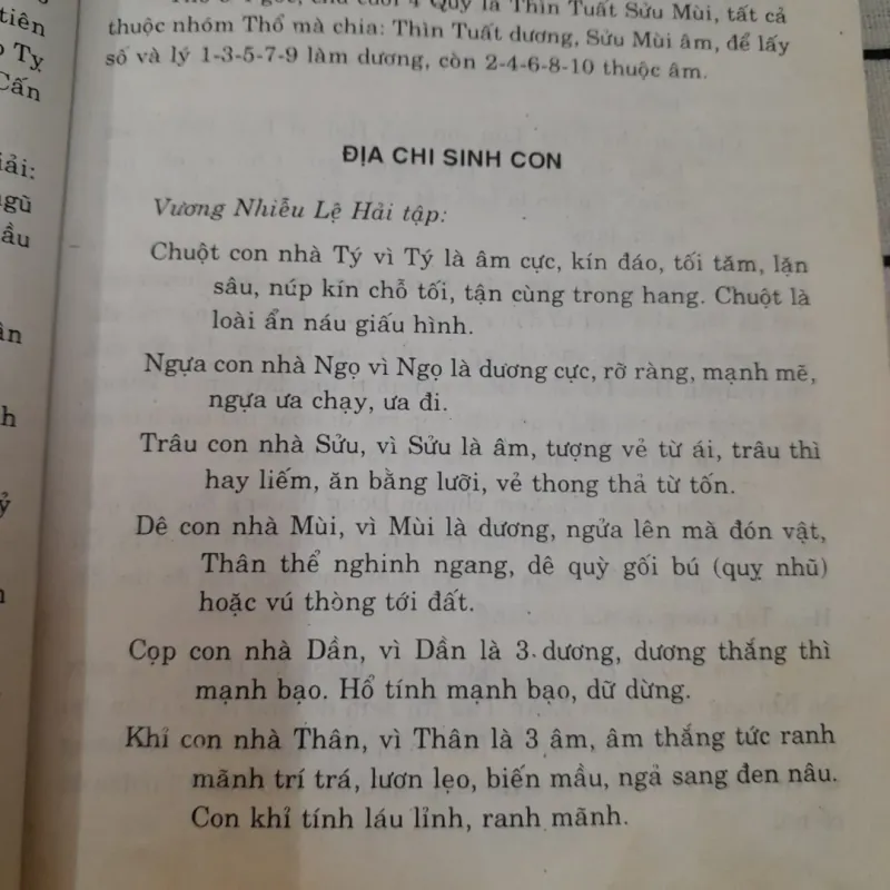 Sách xem dự đoán Dịch học- Tân Mệnh Lý Thám Nguyên- Tg. Viên Thụ . Dg.GS. Ng. Đoàn Tuân 702517