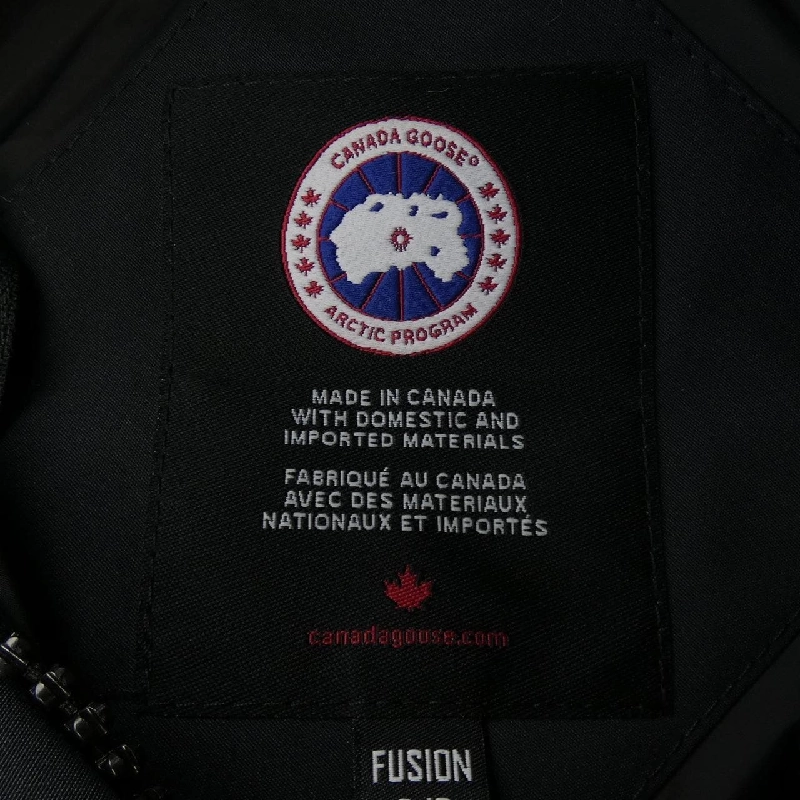 【Khuyến mãi】Áo khoác lông Canada Goose 642400