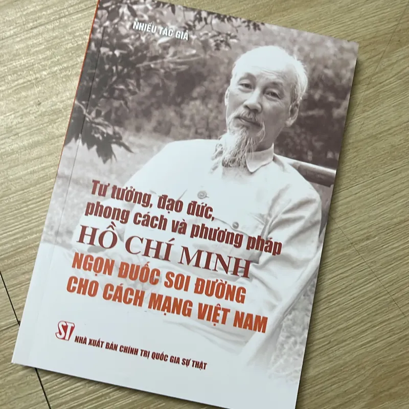 Tư Tưởng đạo đức ,phong cách và Phương Pháp HỒ CHÍ MINH 1044158