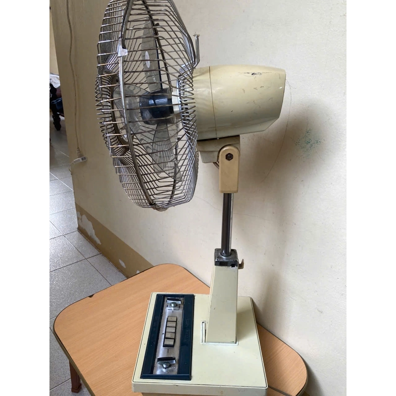 Quạt Lửng Nhật hiệu Nec (Sanyo) 2 đồng hồ ,túp năng cáp ,4 số . 443541