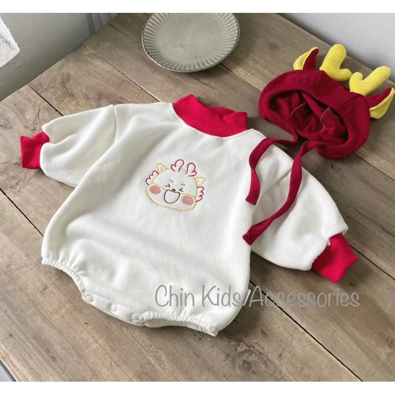Suit bé rồng kèm mũ vải Nỉ mềm mại, dày vừa phải cho trẻ sơ sinh 3-5kg 462235