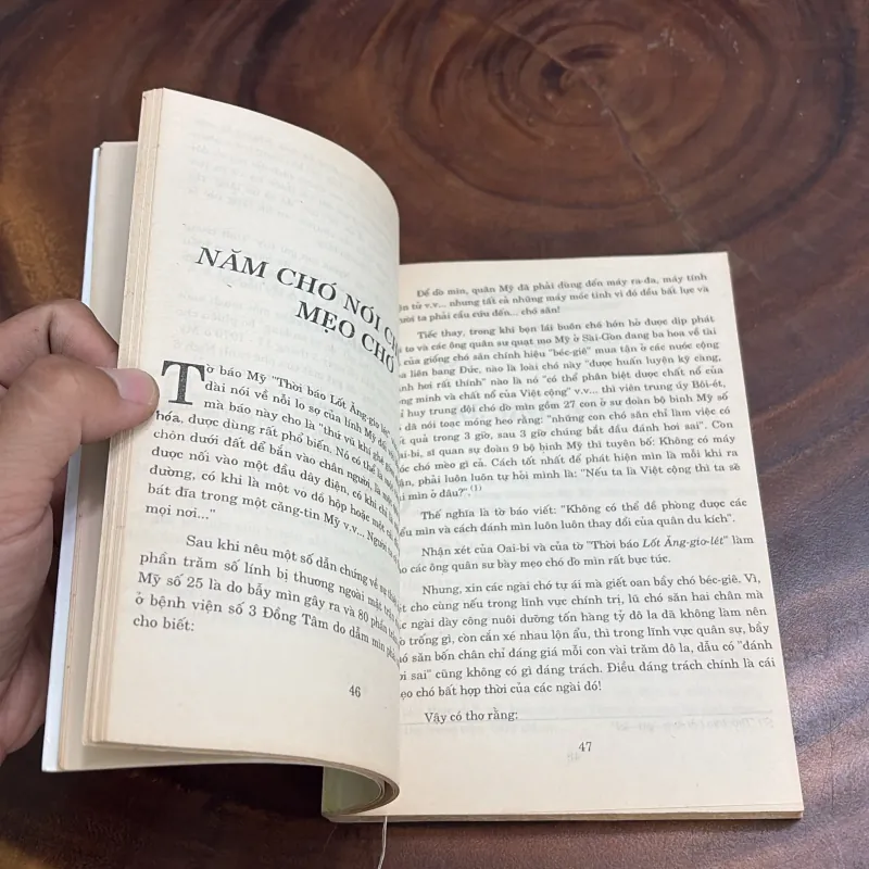 II Văn Thơ Đả Kích, Trào Phúng, Câu Đối: Vỏ Quýt Dày, Móng Tay Nhọn - Đặng Minh Phương 999187