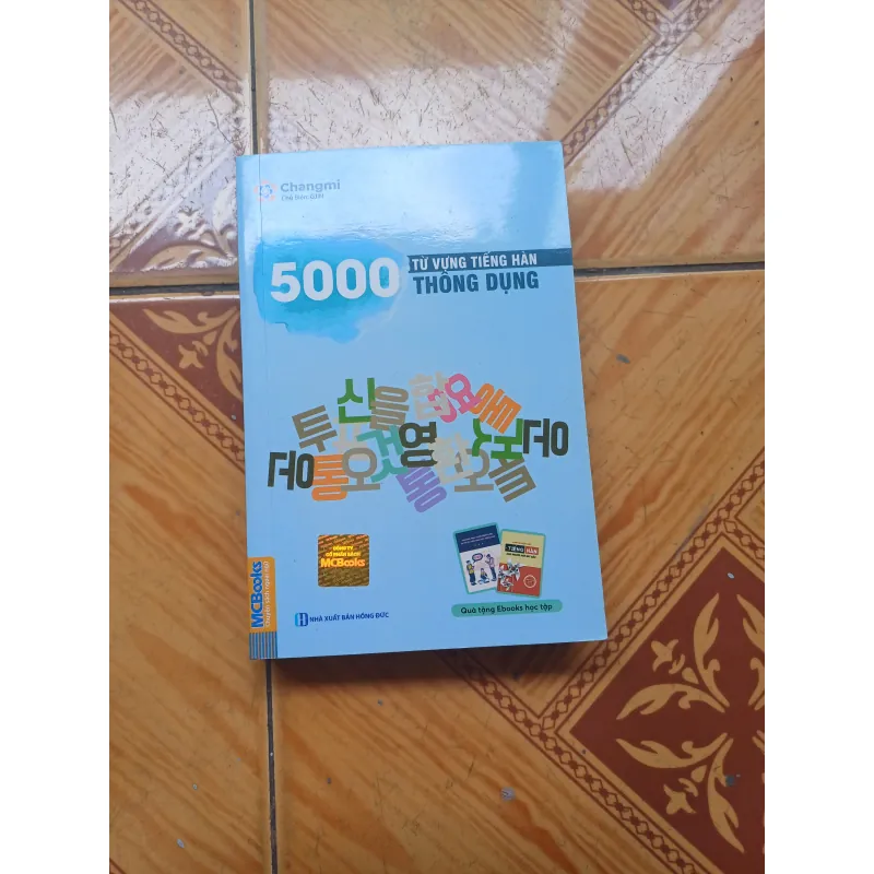 Sách 5000 Từ Vựng Tiếng Hàn Thông Dụng 937281