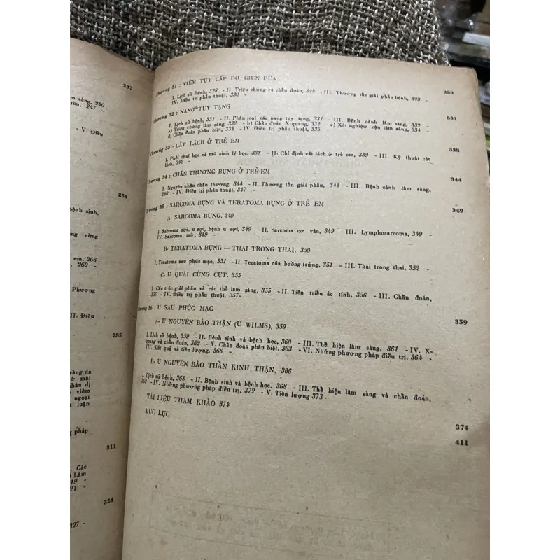 Phẫu thuật bụng ở sơ sinh và trẻ em -NGUYỄN VĂN ĐỨC- hơn 400 trang, khổ lớn- sách y  1006360