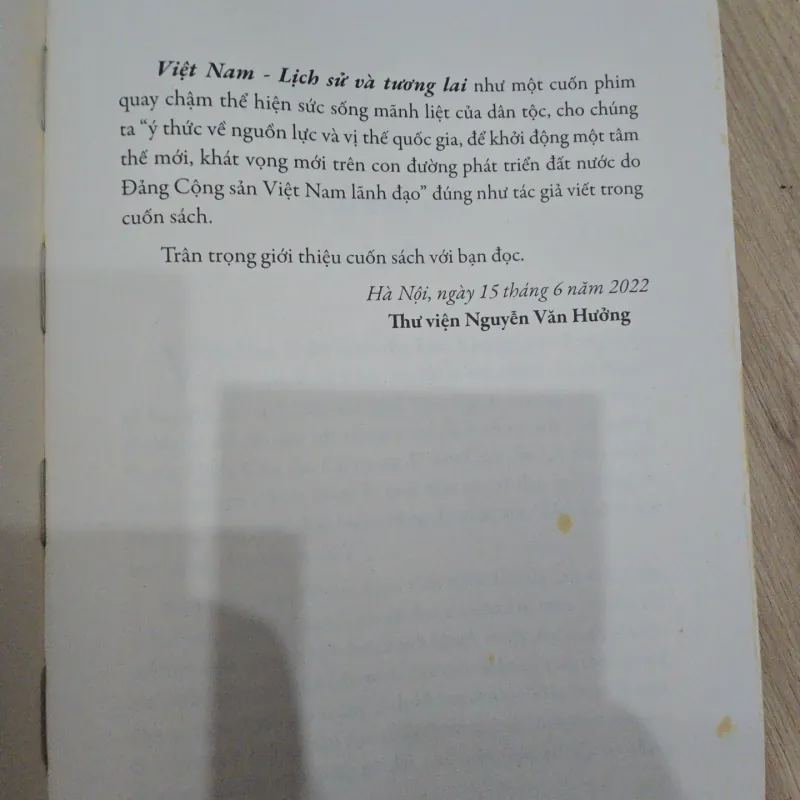 Việt Nam Lịch sử và tương lai - Nguyễn Văn Hưởng 1029528