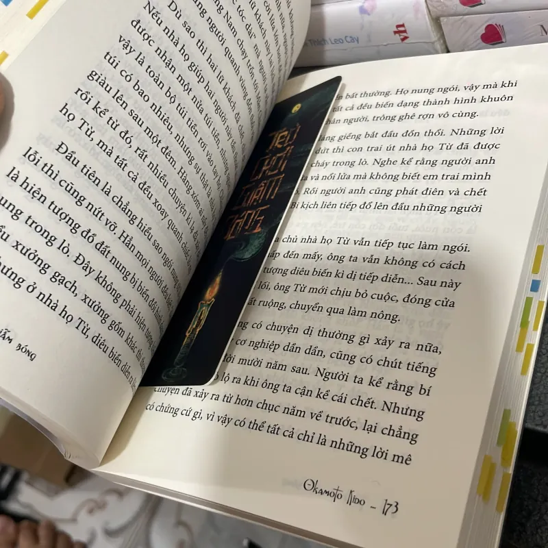 (tâm linh - kinh dị) - Trò chơi giẫm bóng - Okamoto Kido 1008974