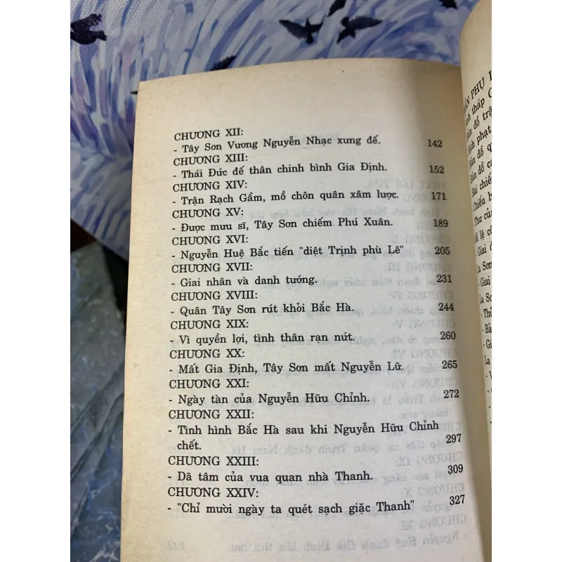 Tây Sơn Tam Kiệt - Trần Phương Hồ 925736