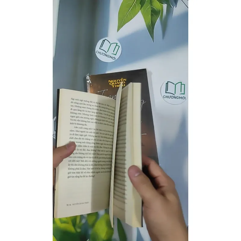 [SEAL] Trong Căn Phòng Một Người Bại Liệt - Nguyễn Quang Thiều 798863