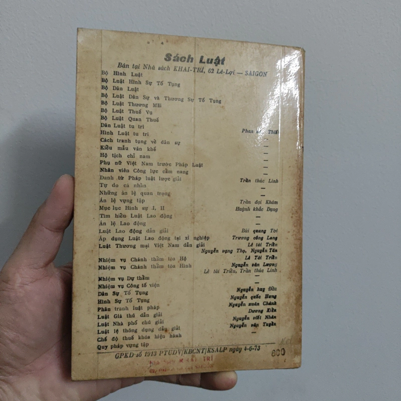 Bộ Luật Thương Mại 493050