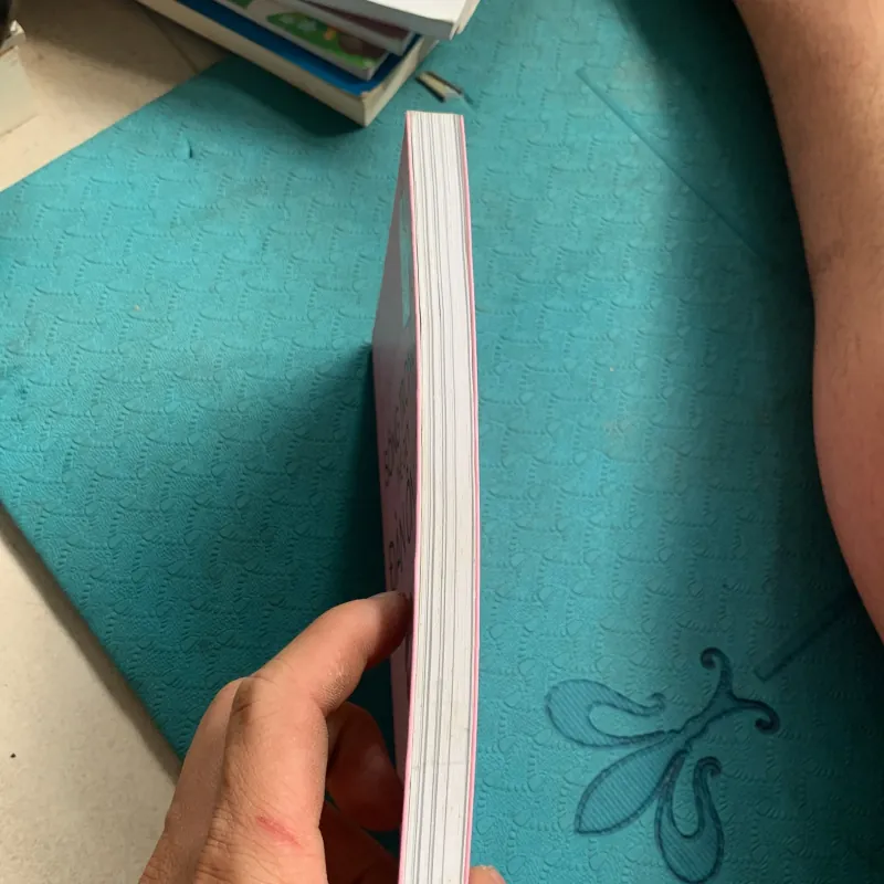 Sống trong thế giới đàn ông 1002260