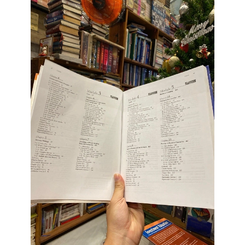 Entrepreneurism: Exploring Entrepreneurship from a Business Process Perspective - Thomas N. Duening, William W. Sherrill 735553