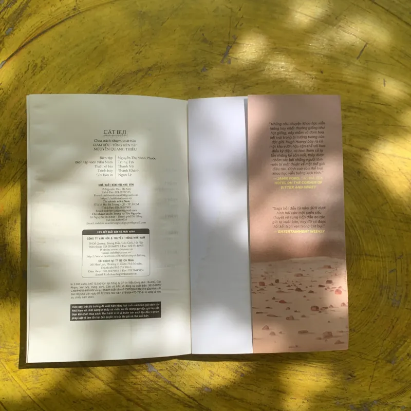 CÁT BỤI THÁP GIỐNG # 3 - HUGH HOWEY 937325