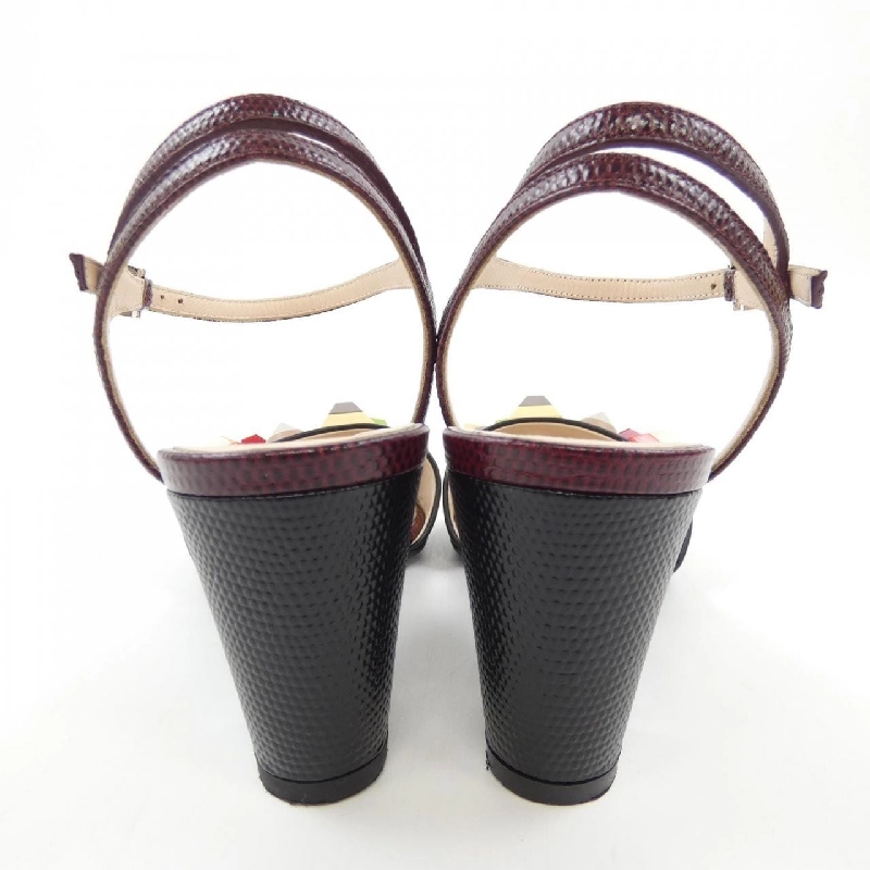 Dép FENDI - Hàng hiệu Authentic 831125