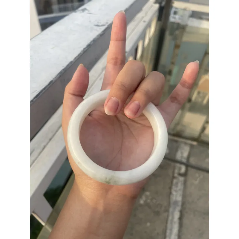 Vòng cẩm thạch type A - Ni 57.1 -Chột 13.3 - Dầy 8.1 801145