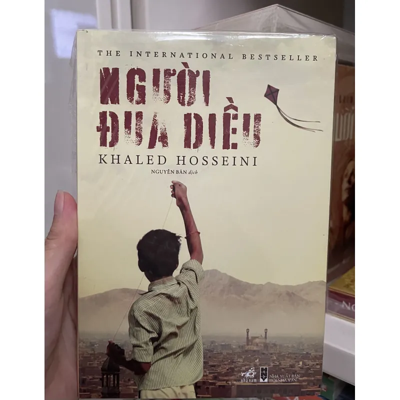 “Người đua diều” - tác giả KHALED HOSEINI (sách mới 100%) 604860