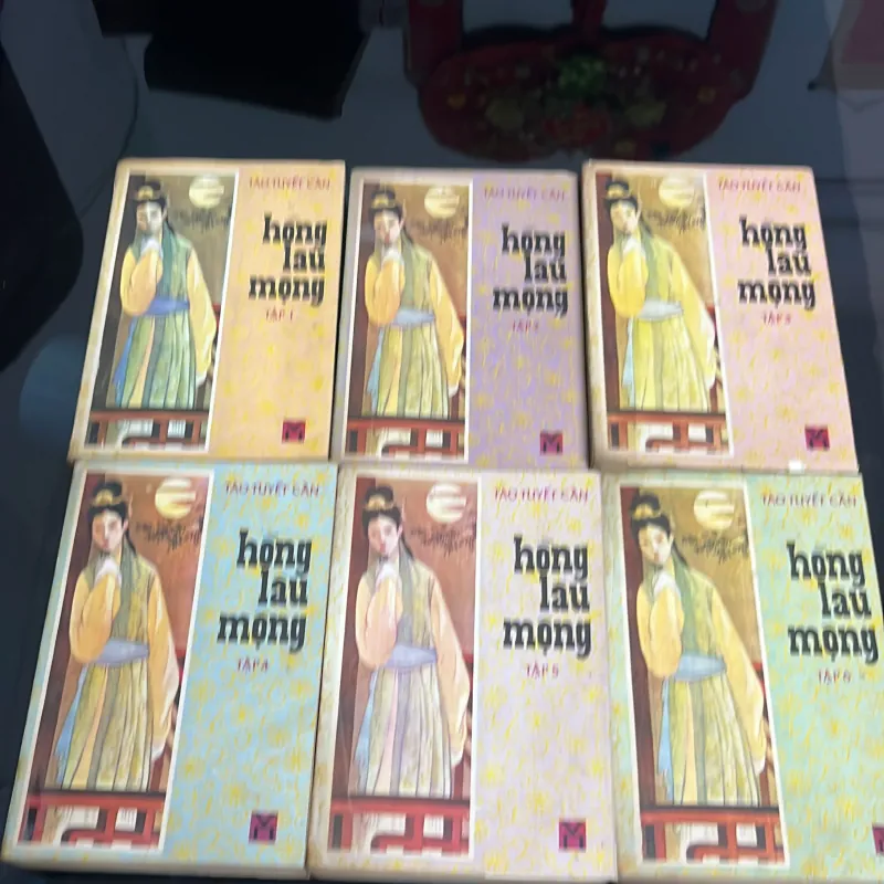 Bộ tiểu thuyết Hồng Lâu Mộng 1006085