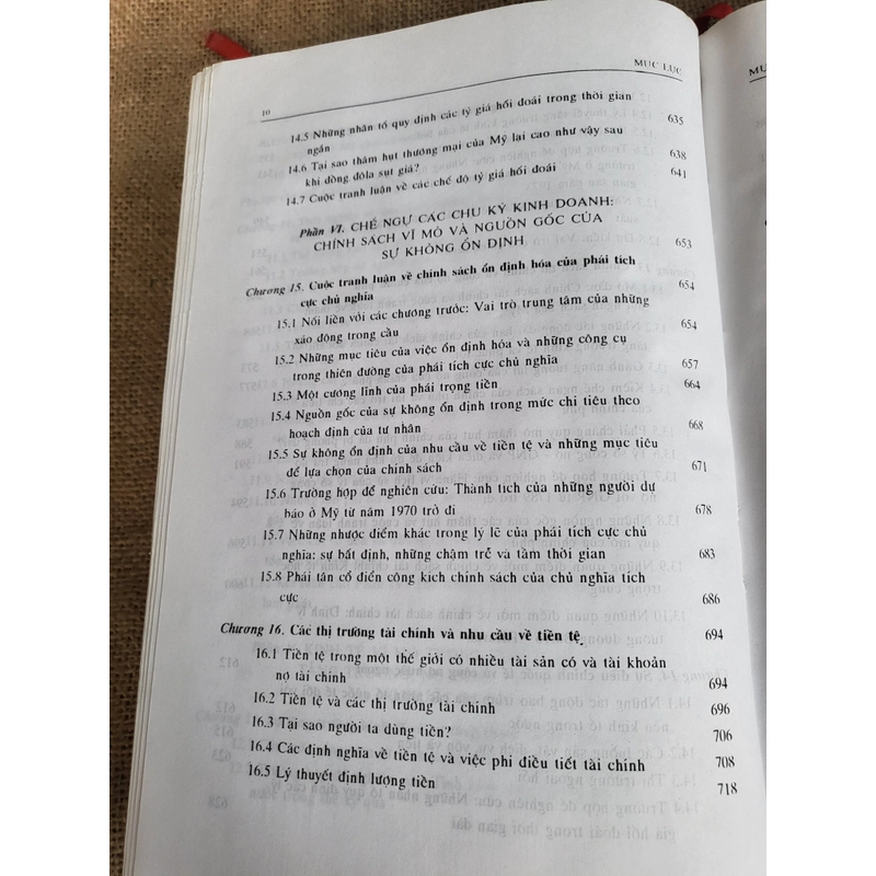 Kinh tế học vĩ mô | Robert Gordon | bìa cứng, 900 trang, xuất bản 19994 326635