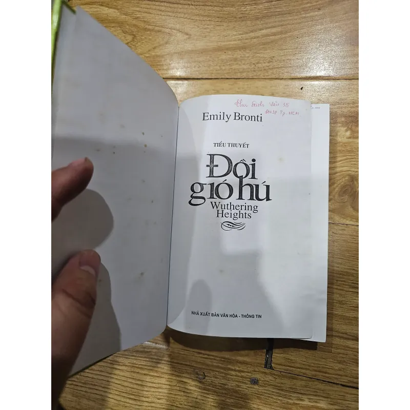 Đồi gió hú (bìa cứng,  xb 2009)
30k 1008506