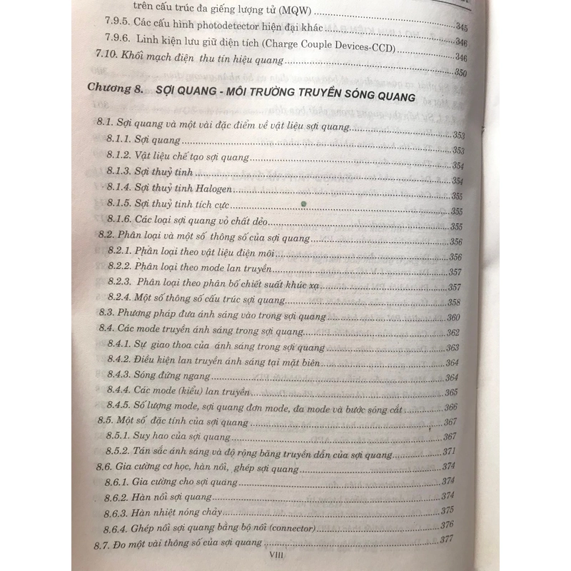 Vật liệu và Linh kiện bán dẫn quang điện tử 460133