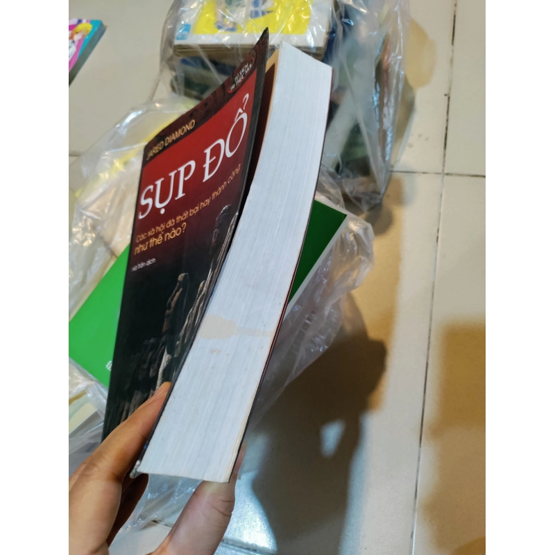 Sụp đổ bản của Hà Trần Dịch 444729